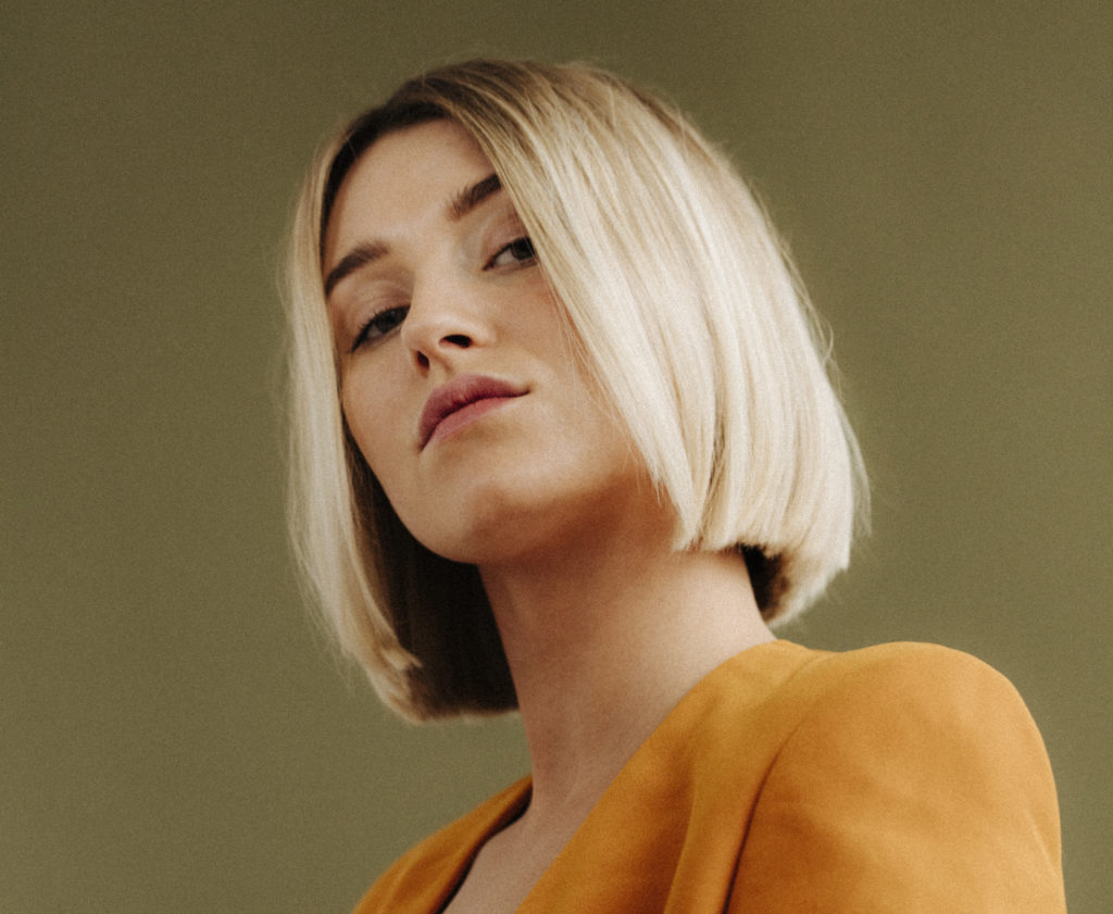 oxford circus hairdressers - blonde model posing