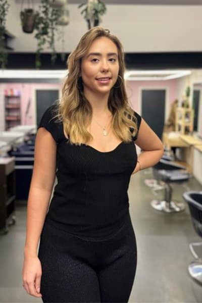 Aileas Level 5 Stylist at Blue Tit Crouch Hill