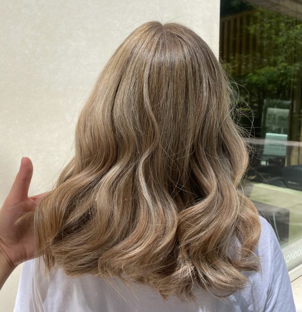 Highlights - Dark Blonde by Abbie Blue Tit East Village